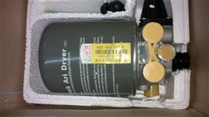 Bầu Lọc Khí Xe Tải Howo, Faw, Jac, CAMC, Dongfeng, Hyundai