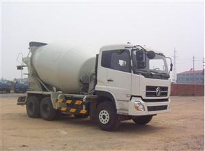 Trộn bê tông 9 khối dongfeng