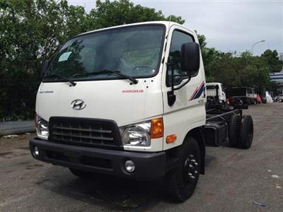 Xe tải thùng Hyundai HD700 Đồng Vàng
