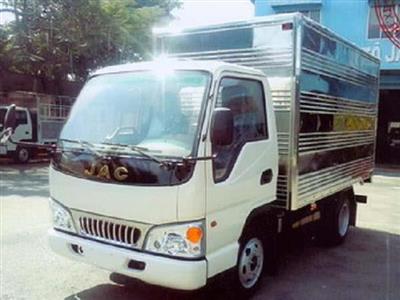 Xe tải thùng kín 2,5 tấn JAC
