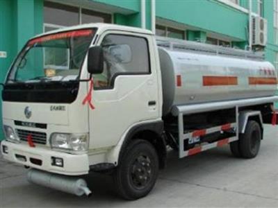 Xe téc chở xăng dầu 8 khối dongfeng