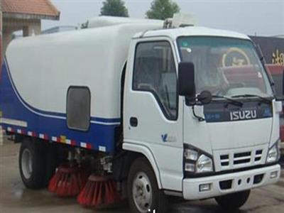 Xe quét hút rác 5 khối ISUZU