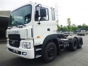 Đầu kéo Hyundai HD700