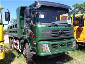 Xe tải ben 3 chân Dongfeng 260hp thùng cao 920mm