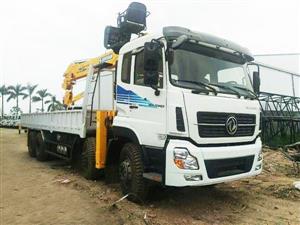 Xe tải trường giang 4 chân gắn cẩu 10 tấn SOOSAN