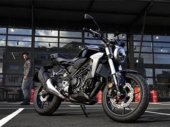 Honda CB300R 2018 xe mới mang phong cách cổ điển