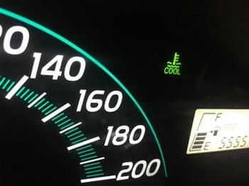 Các cảnh báo trên ôtô có ý nghĩa gì?