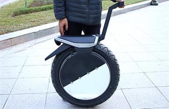 Xe điện một bánh độc nhất Việt Nam