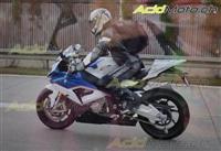 Ảnh đầu tiền về BMW S1000RR 2015