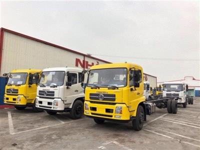 Xe tải Dongfeng Hoàng Huy chở bồn nước thùng 9,8m
