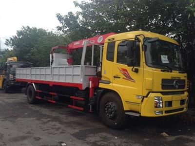 Xe gắn cẩu Unic 3 tấn có rỏ nâng B190 Hoàng Huy