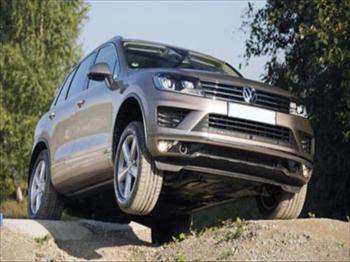 Nguyên tắc lái xe an toàn trên đường đồi núi trơn trượt