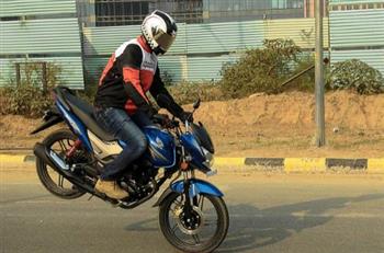 Honda CB Shine 2016 giá 21,5 triệu đồng hợp với thanh niên