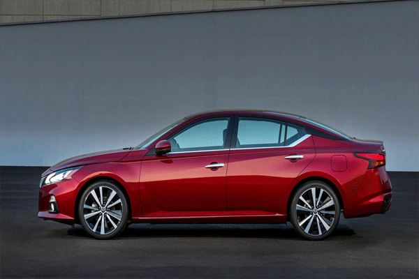 So sánh Honda Accord 2019 và Nissan Altima 2019 - 3