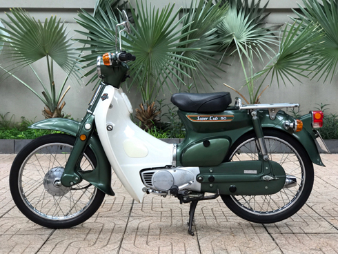 honda-cub-canh-en-ky-vat-40-nam-cua-nguoi-viet