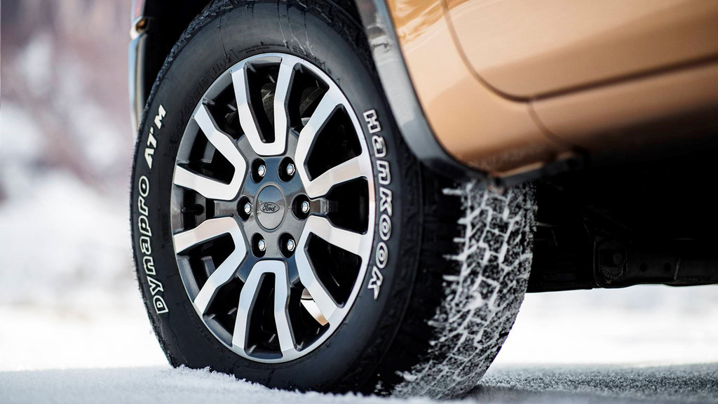 Ford Ranger mới với động cơ EcoBoost, hộp số 10 cấp 3