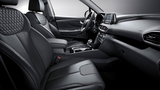 Hyundai SantaFe giá hơn 1 tỷ đồng 3