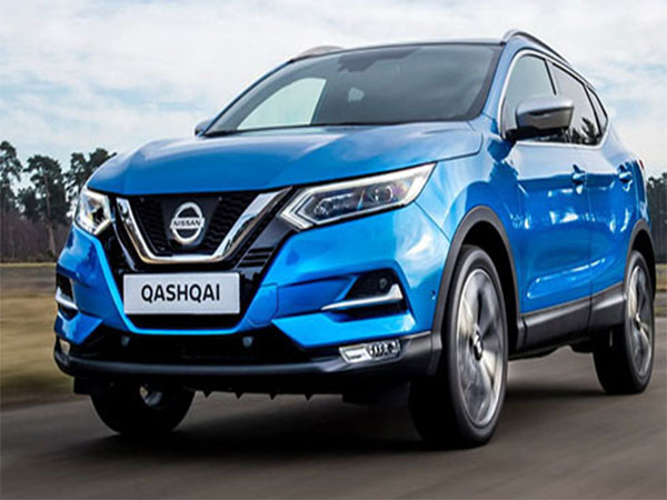 xe-Nissan-bi-ngung-ban-xe-tai-nhat-ban