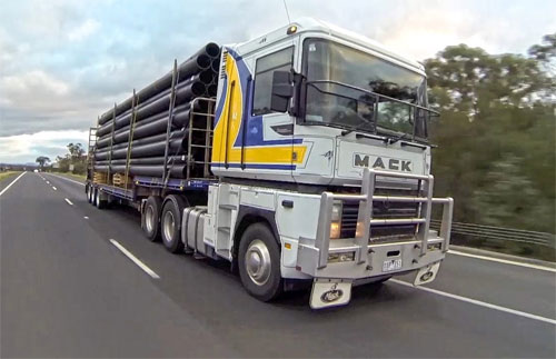 xe-tai-o-australia-voi-ba-do-soc-khung-2