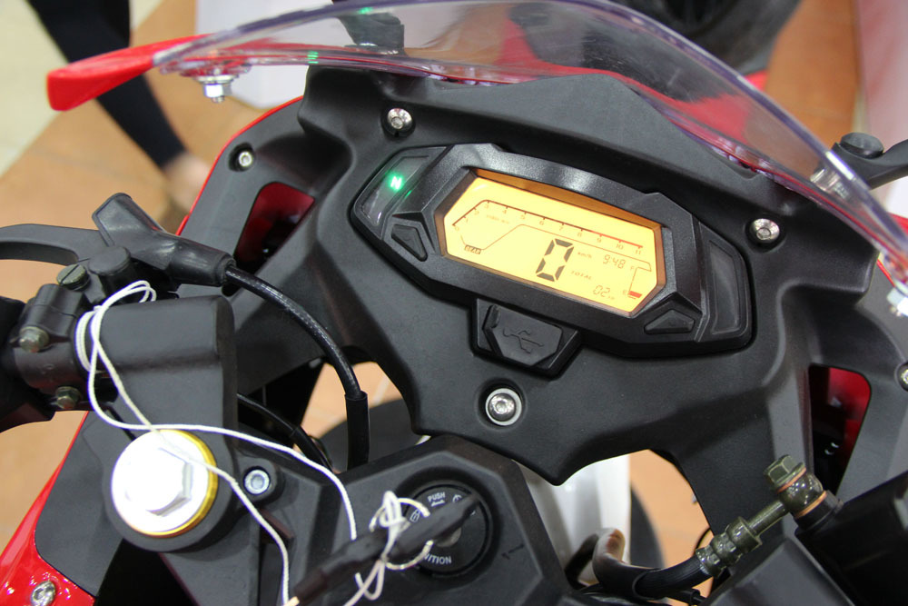 GPX Demon 150GR giá 63 triệu đồng. 4